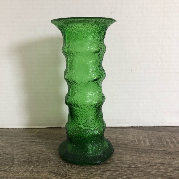 Vtg  Emerald Green Textured Glass - Picture 2 of 8